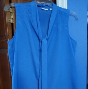 Professional Sleeveless Blouse with Long Ties